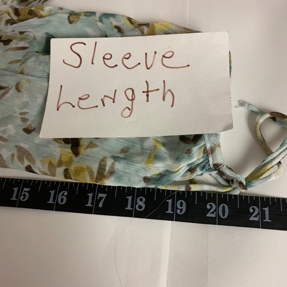 Old Navy Blouse Maternity SZ M Sheer Blue Floral  Feminine Delicate  Bohemian - Picture 9 of 10